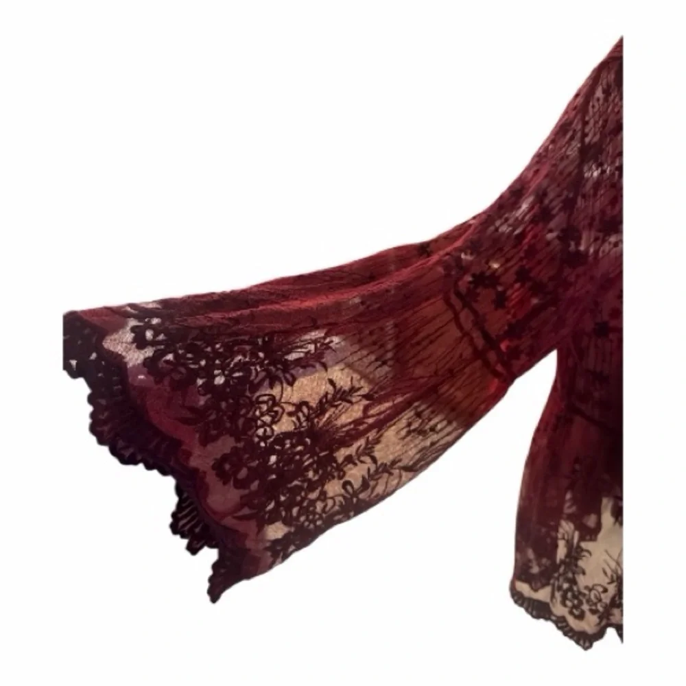 NWT Lane Bryant Floral Lace Top in Rich Burgundy Size 18/20 - Picture 6 of 9